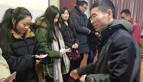 说明:C:\Users\ADMINI~1.WKZ\AppData\Local\Temp\Rar$DRa0.641\安全工程系举行助学金发放仪式\14.png